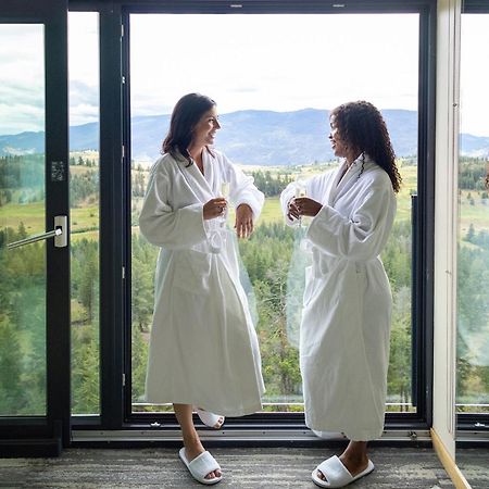 Sparkling Hill Resort And Spa - Adults-Only Resort Vernon Dış mekan fotoğraf