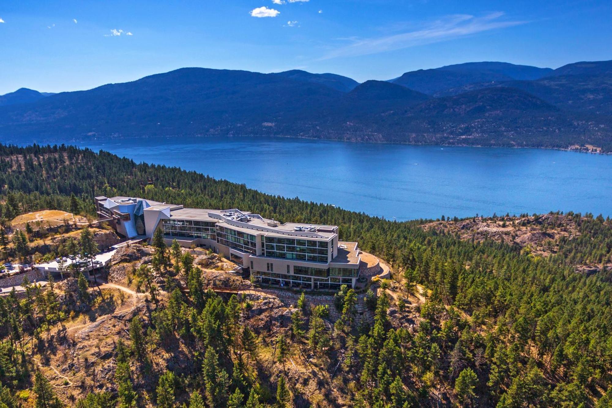 Sparkling Hill Resort And Spa - Adults-Only Resort Vernon Dış mekan fotoğraf