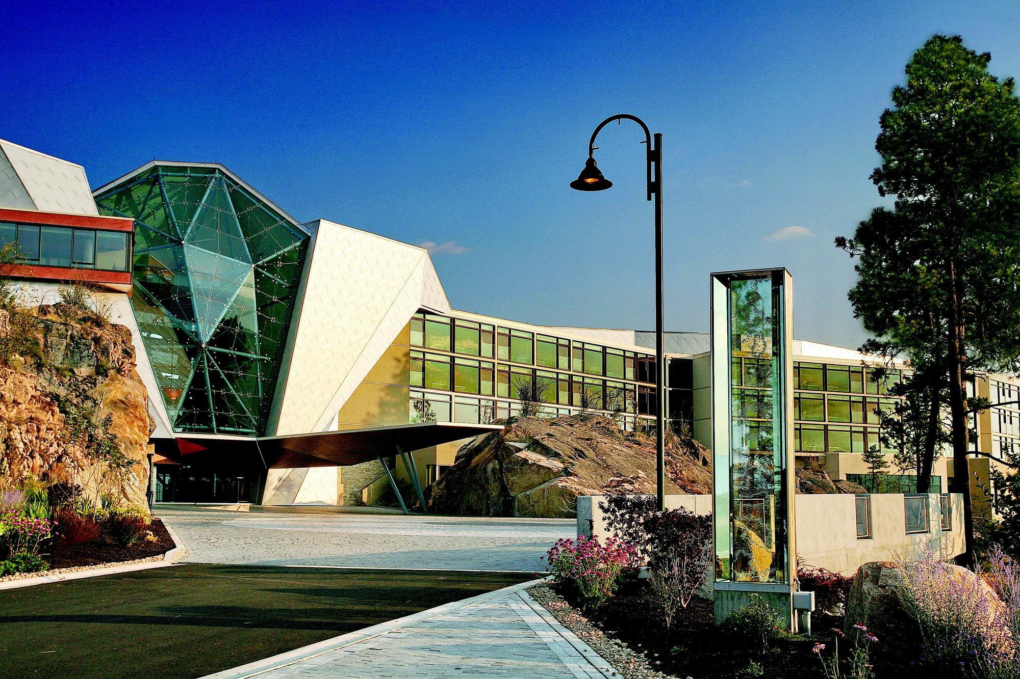 Sparkling Hill Resort And Spa - Adults-Only Resort Vernon Dış mekan fotoğraf