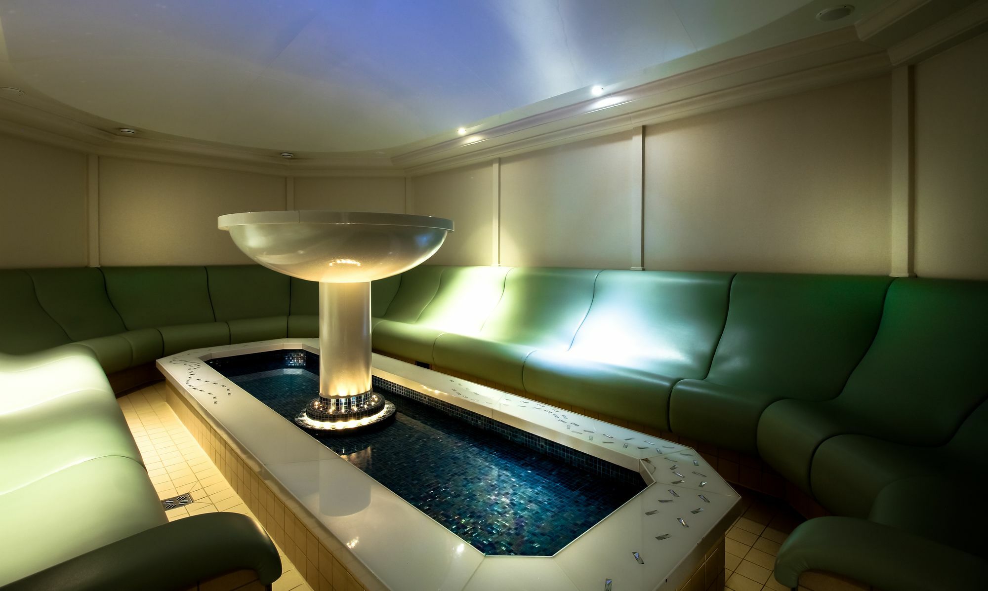 Sparkling Hill Resort And Spa - Adults-Only Resort Vernon Dış mekan fotoğraf